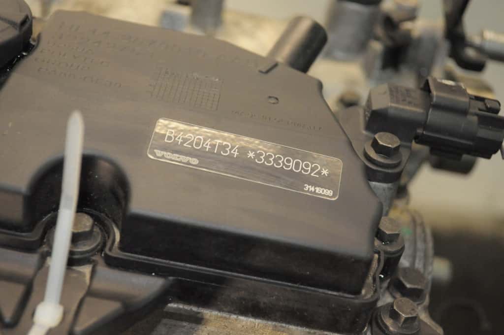 Moteur B 4204 T29 vue 3