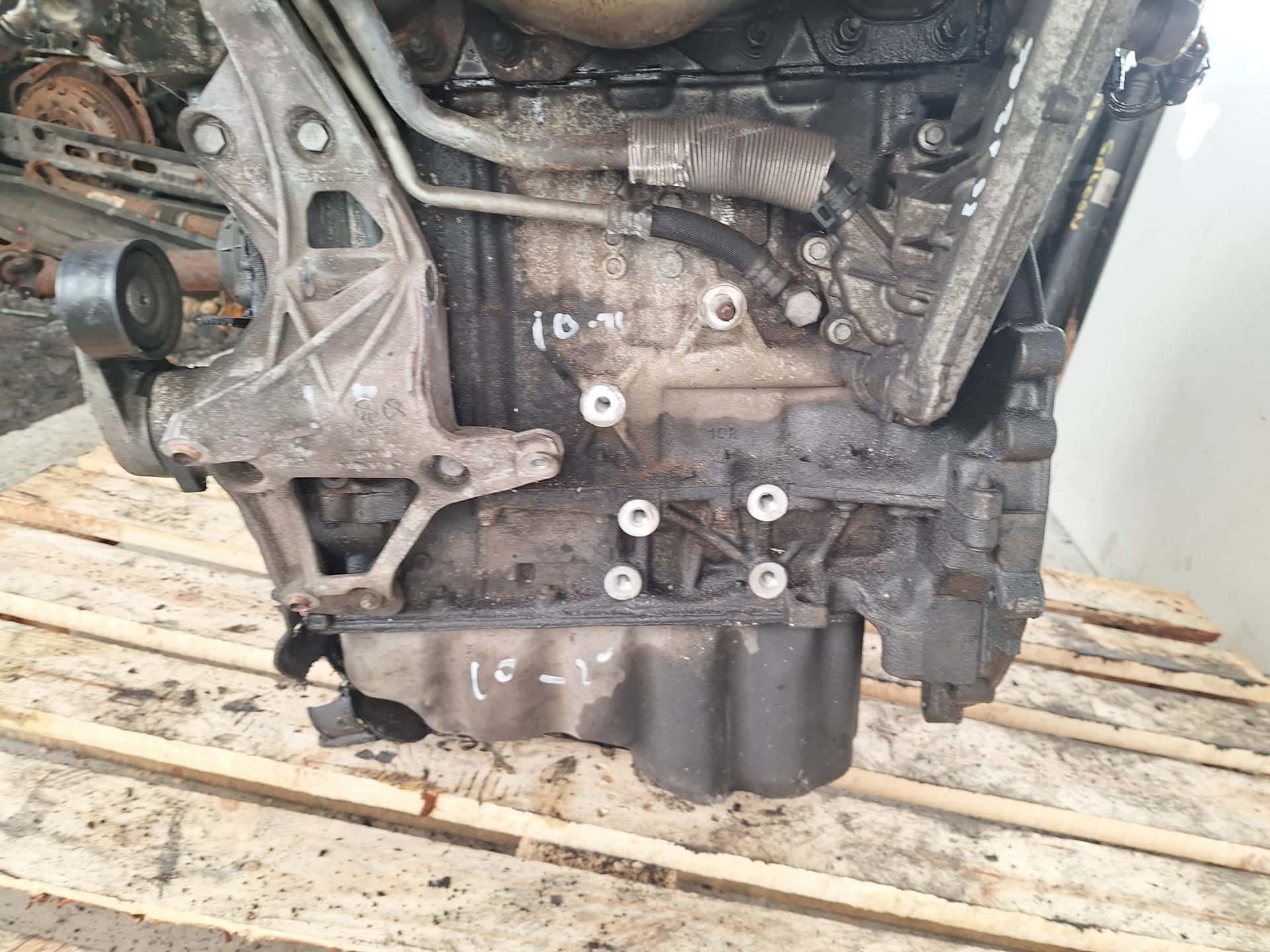 Moteur N13 B16 A vue 9