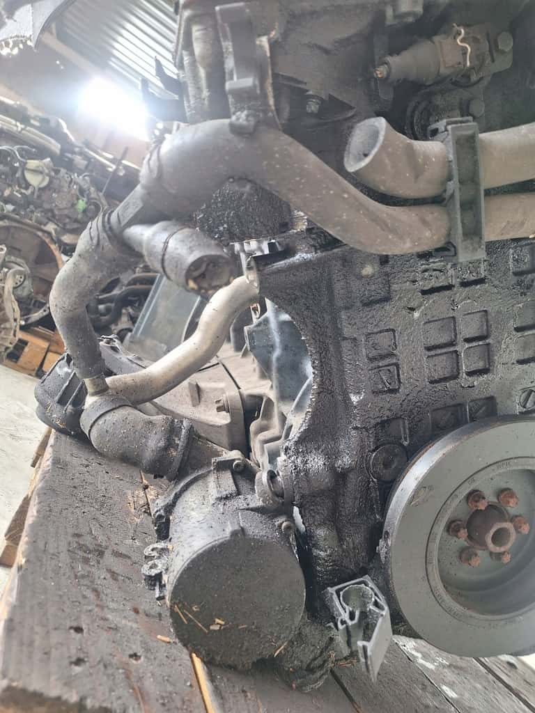 Moteur N53 B30 A vue 5