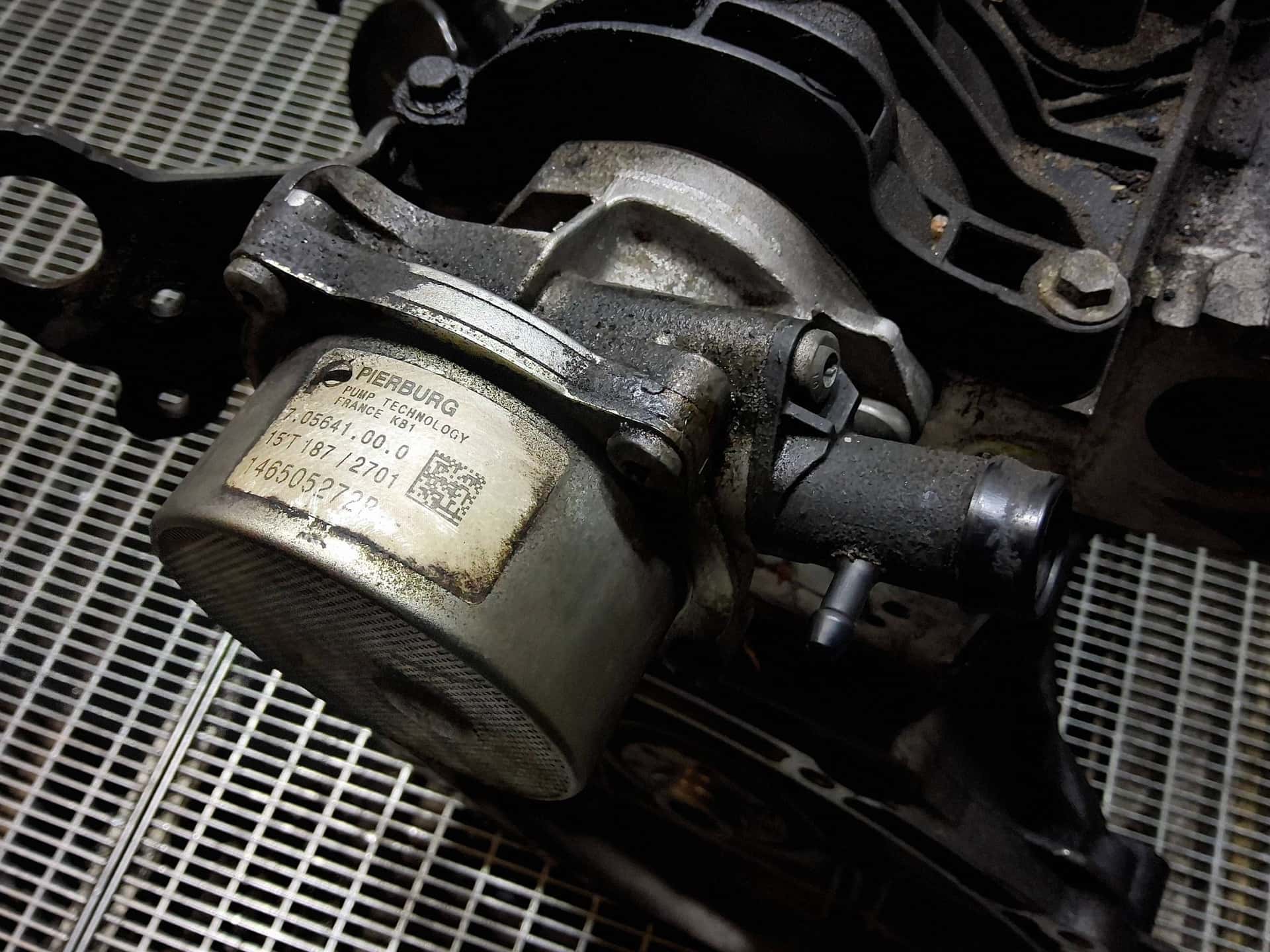 Moteur OM 607.951 (K9K) vue 8