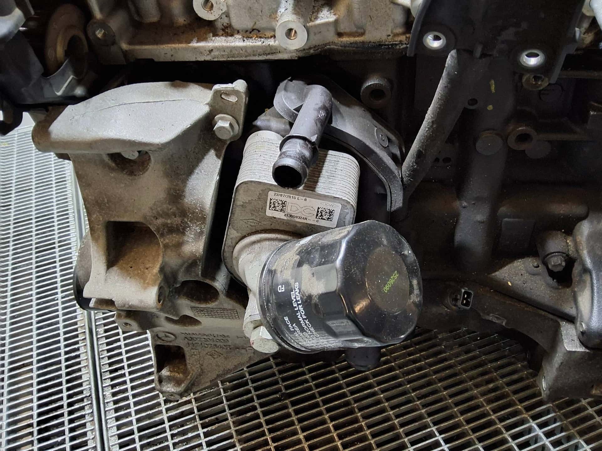 Moteur OM 607.951 (K9K) vue 6