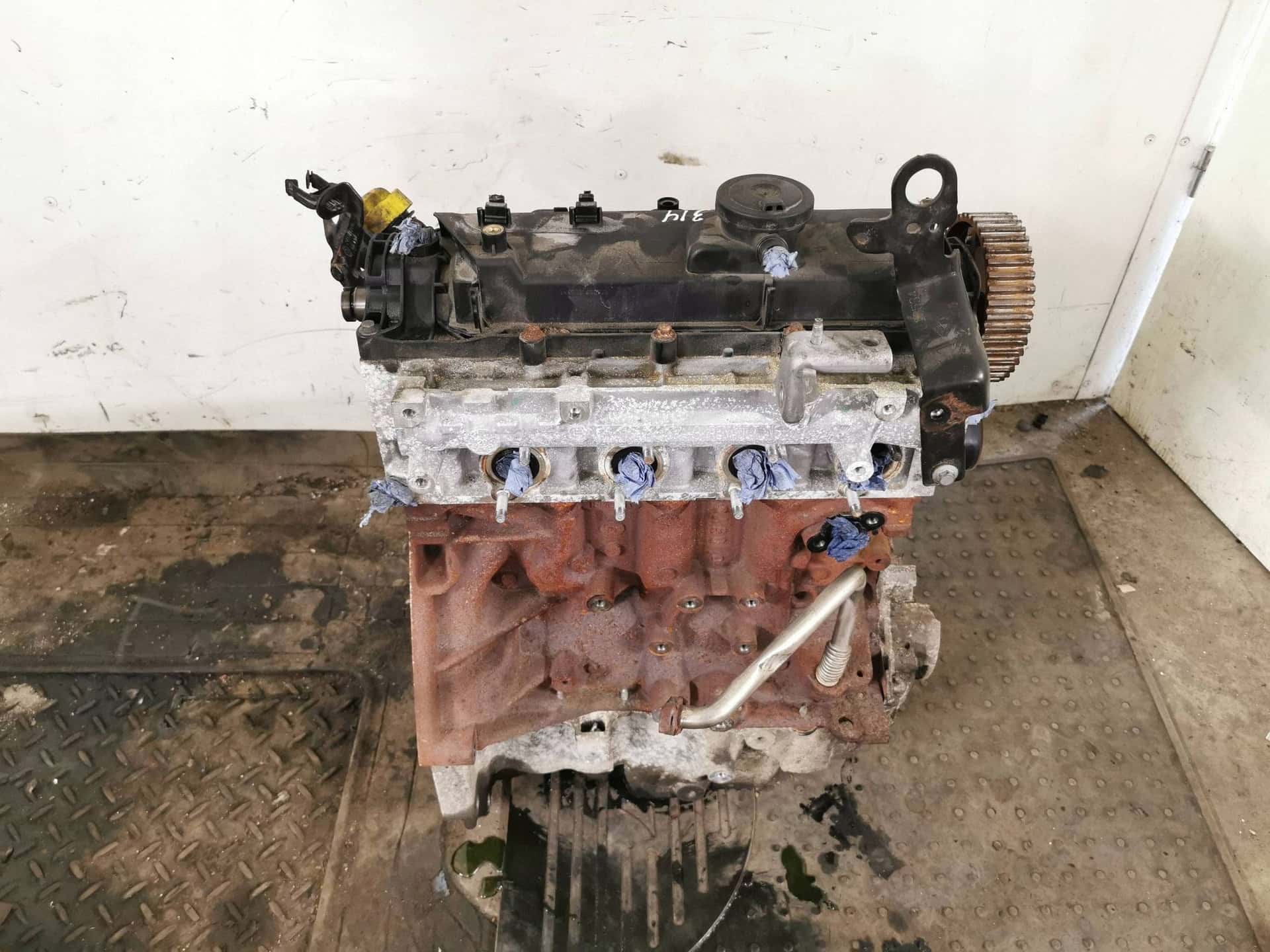 Moteur OM 607.951 (K9K) vue 4