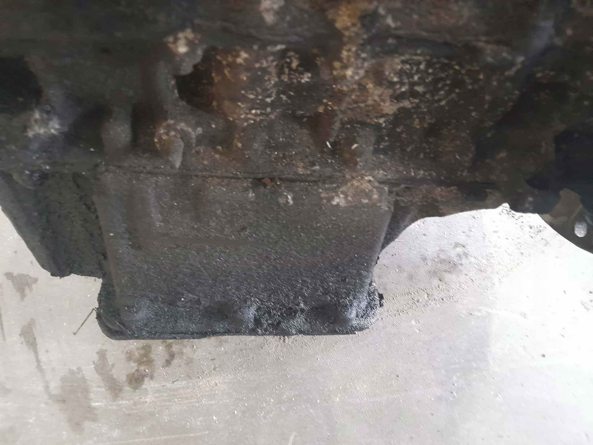 Moteur 9HU (DV6UTED4) vue 3