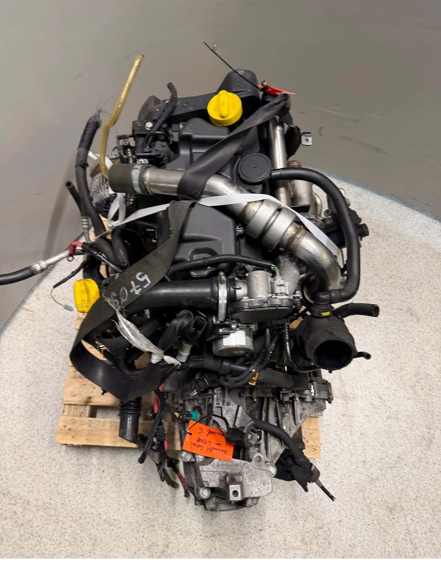 Moteur K9K 832 vue 4