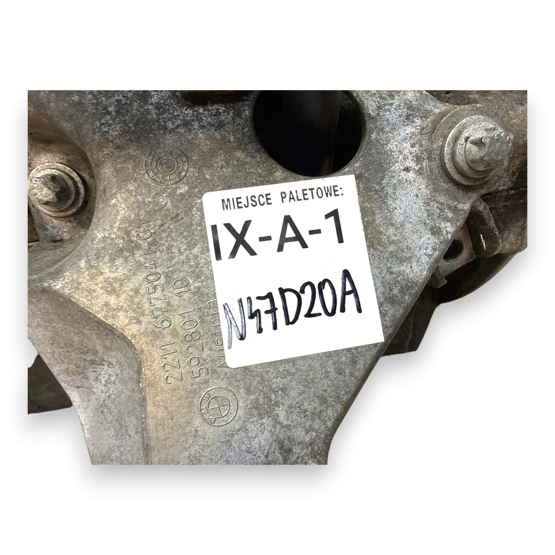 Moteur N47 D20 A vue 12