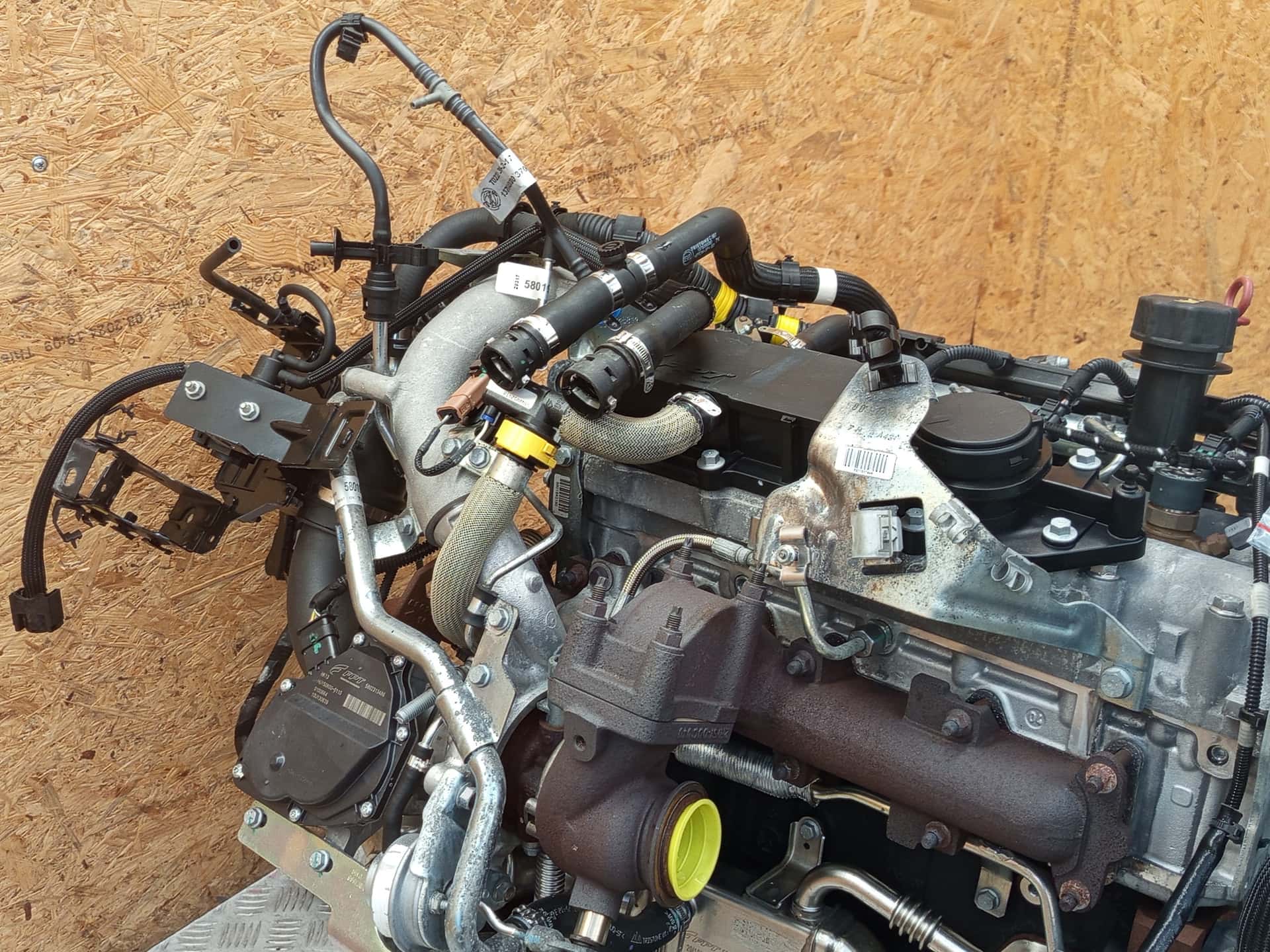 Moteur F1AGL411D vue 6