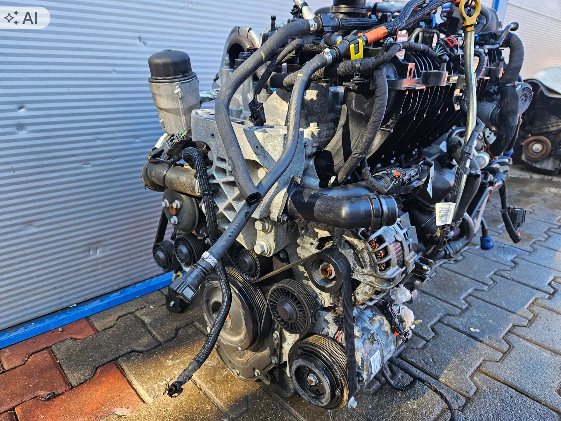 Moteur 204DTD(AJ20D4) vue 4