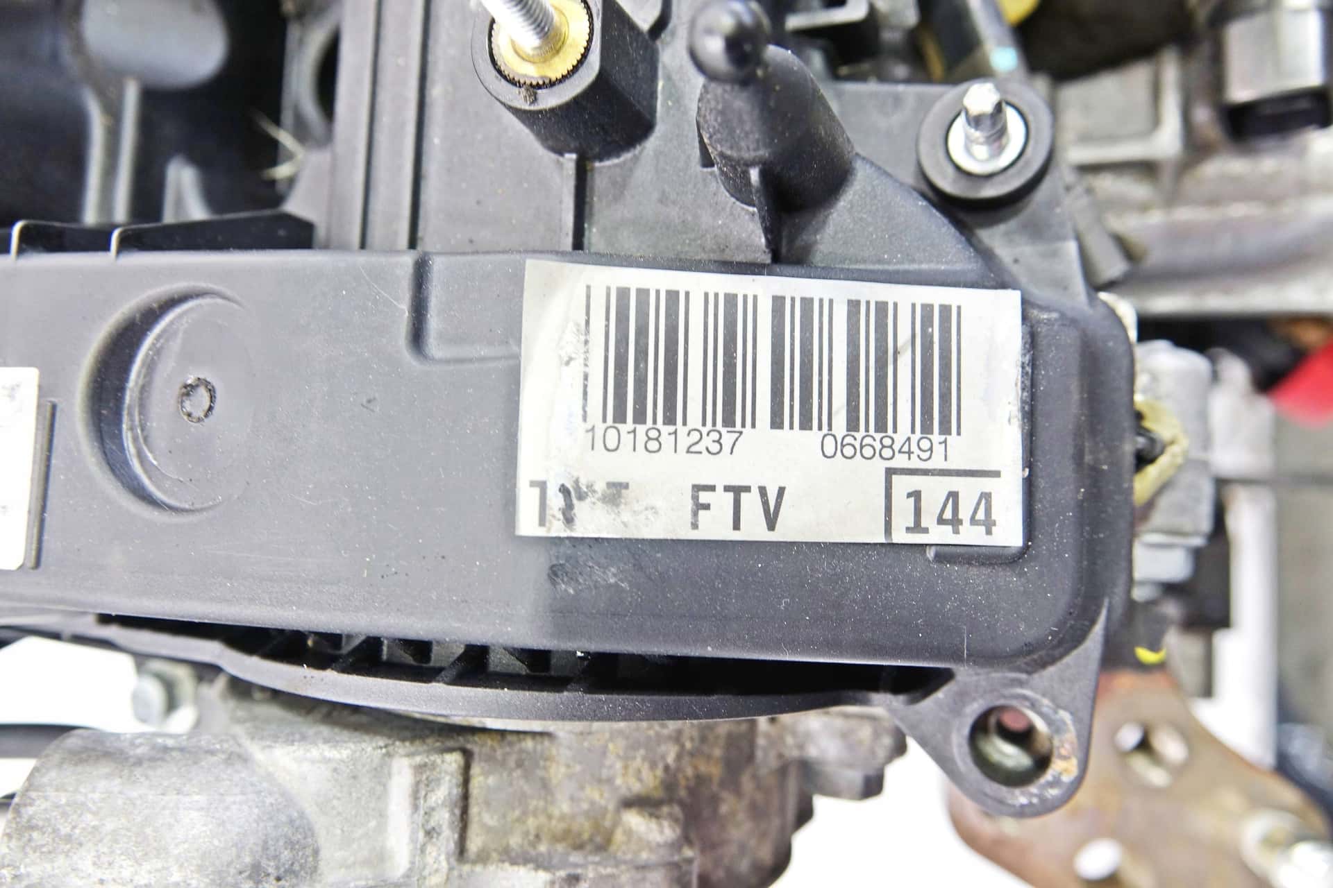 Moteur 1AD-FTV vue 3
