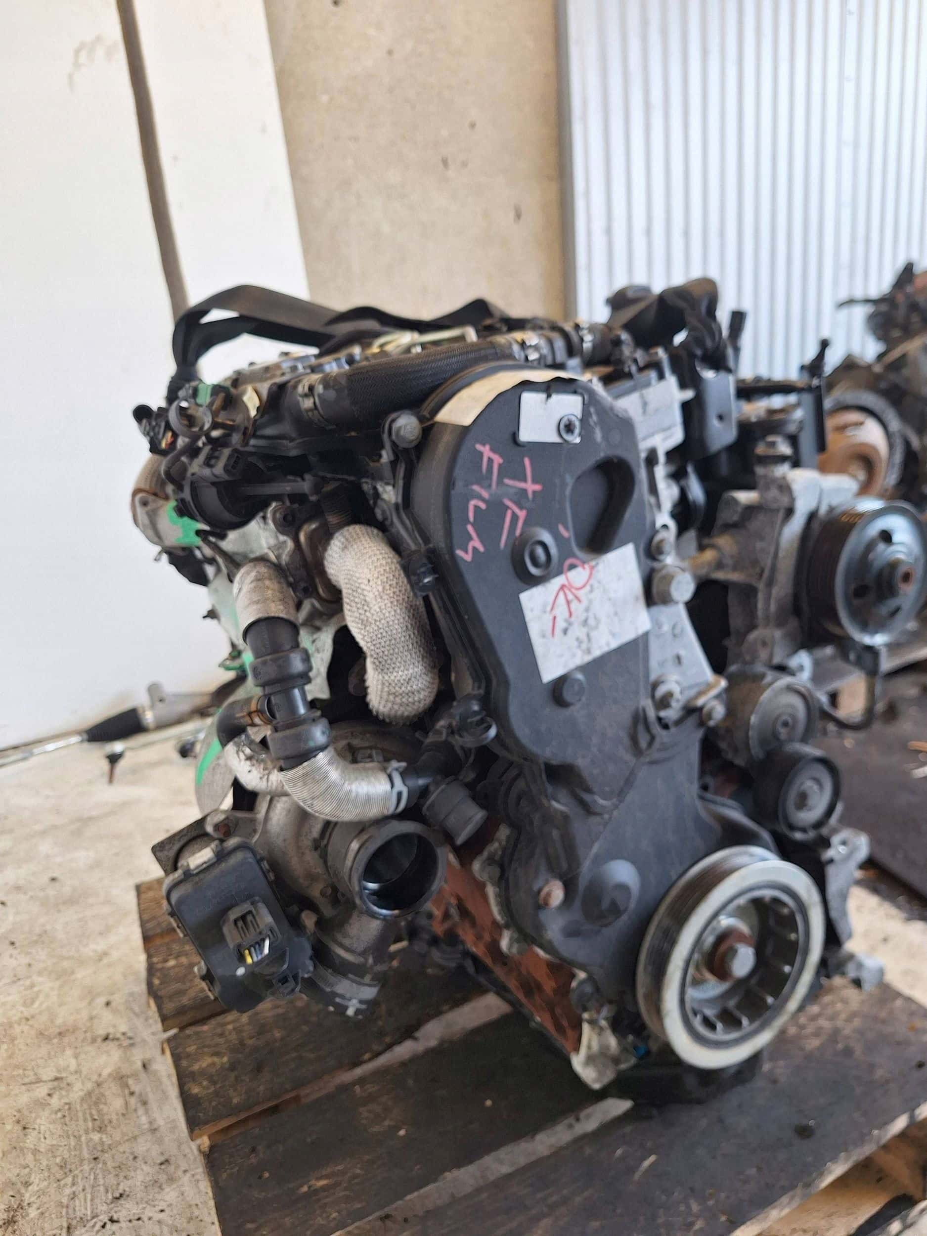 Moteur 224DT(DW12C) vue 3
