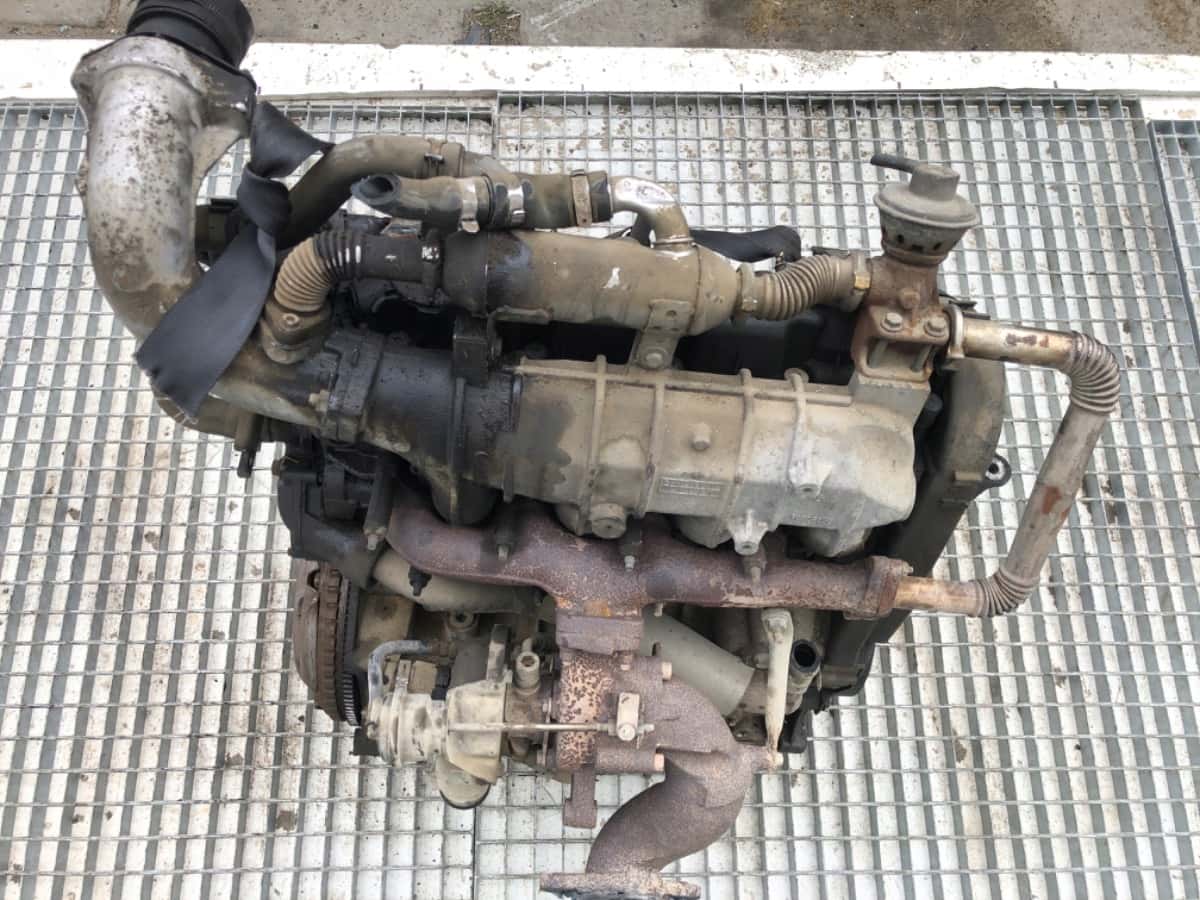 Moteur RHV (DW10UTD) vue 2