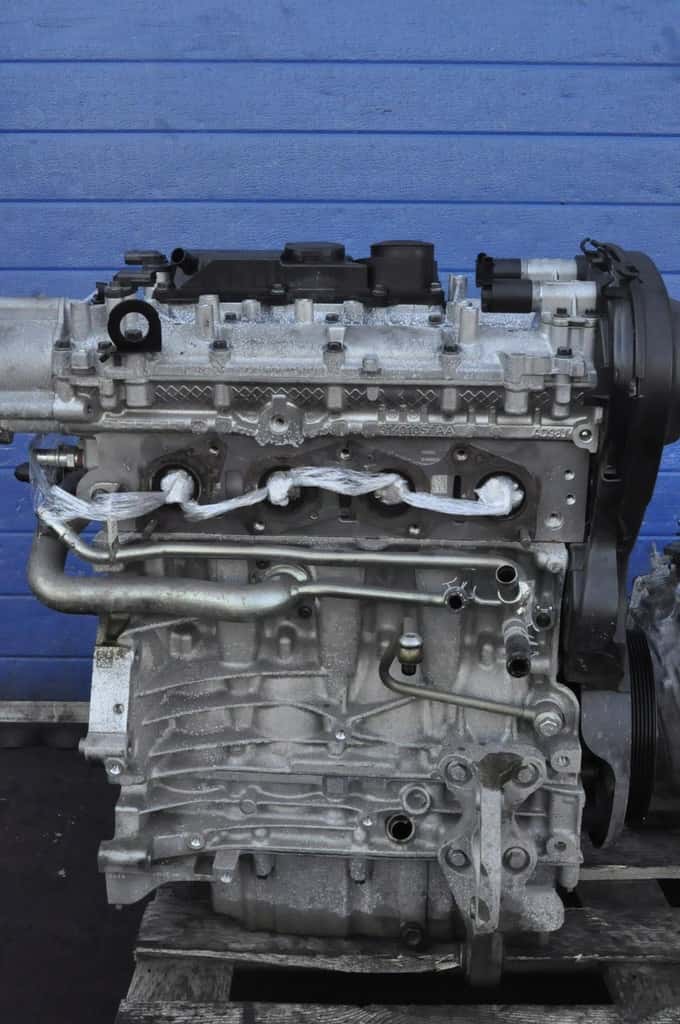 Moteur B 4204 T31 vue 2