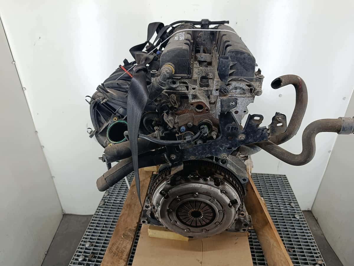 Moteur RFJ (EW10A) vue 5