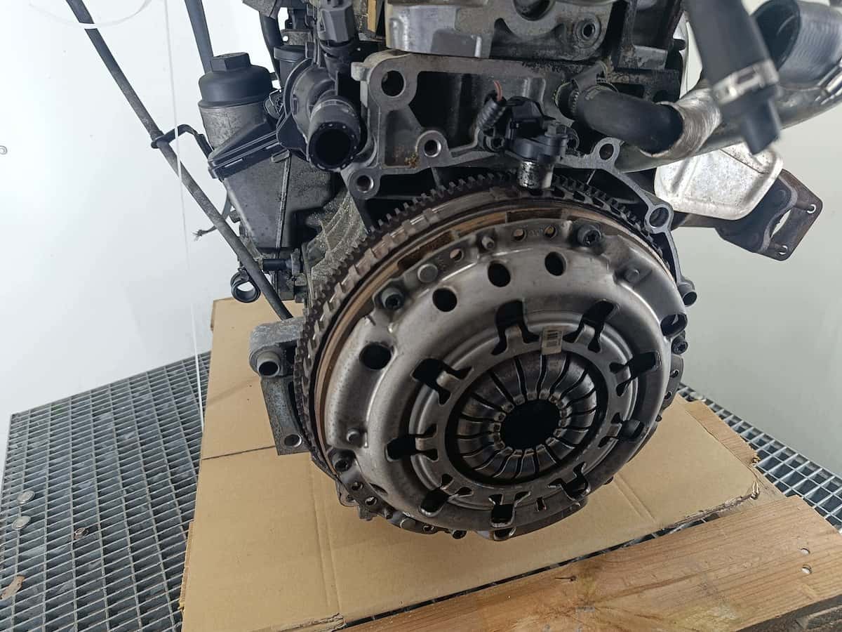 Moteur B 5244 S vue 4
