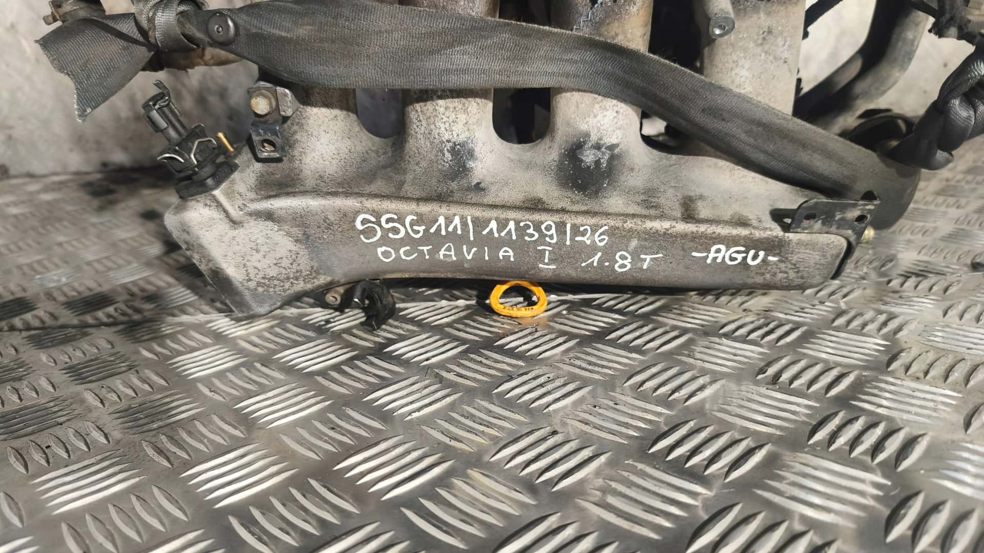 Moteur AGU vue 4
