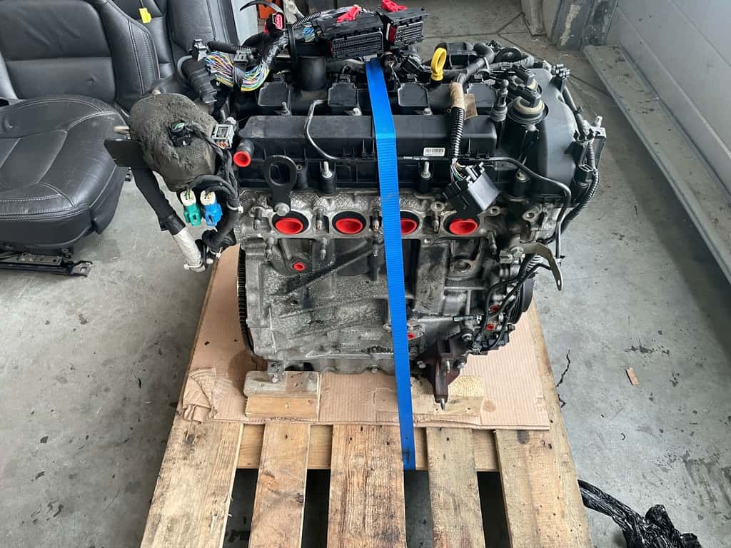 Moteur B 4204 T7 vue 2