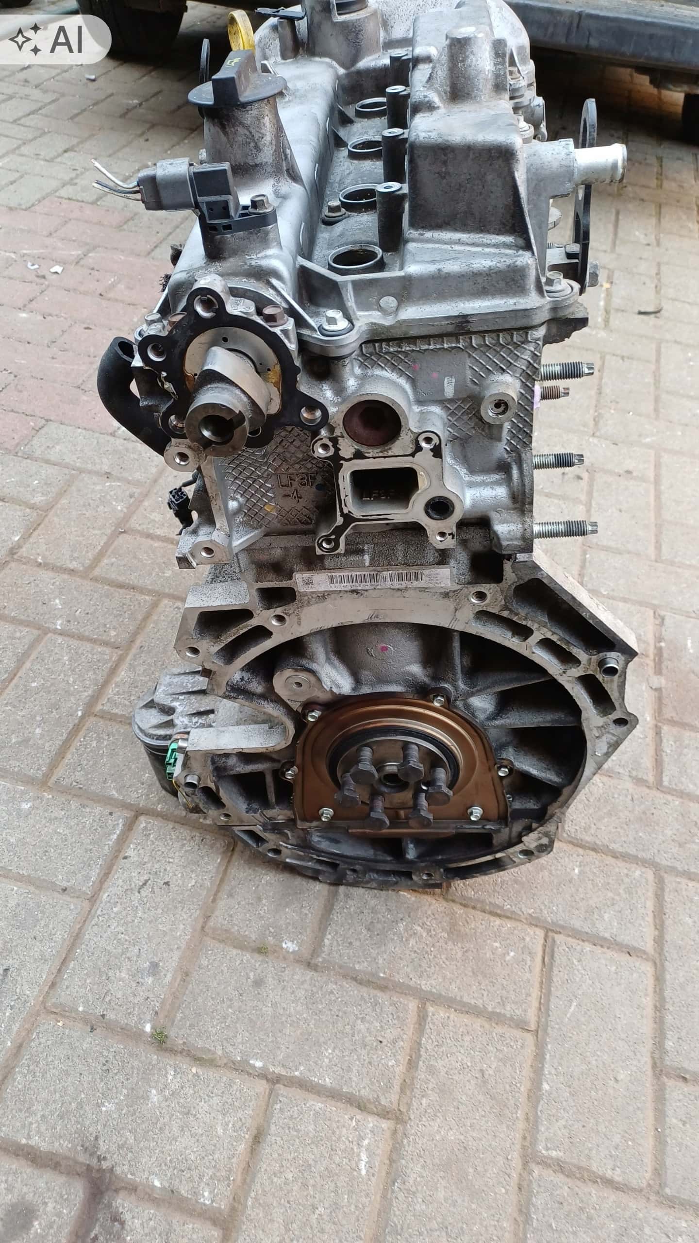 Moteur LF5W vue 4