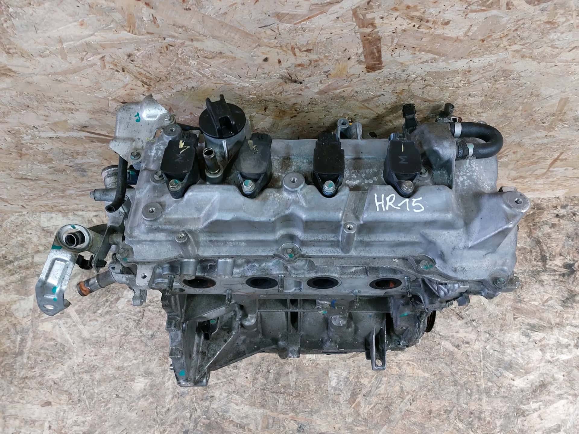 Moteur HR15DE vue 2