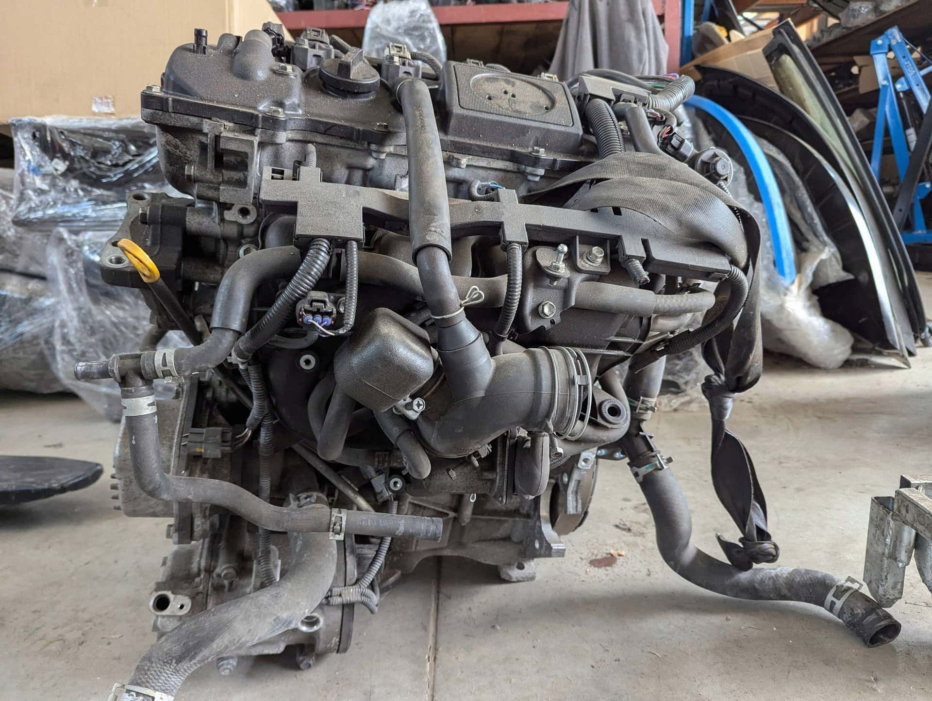 Moteur 2ZR-FXE vue 7
