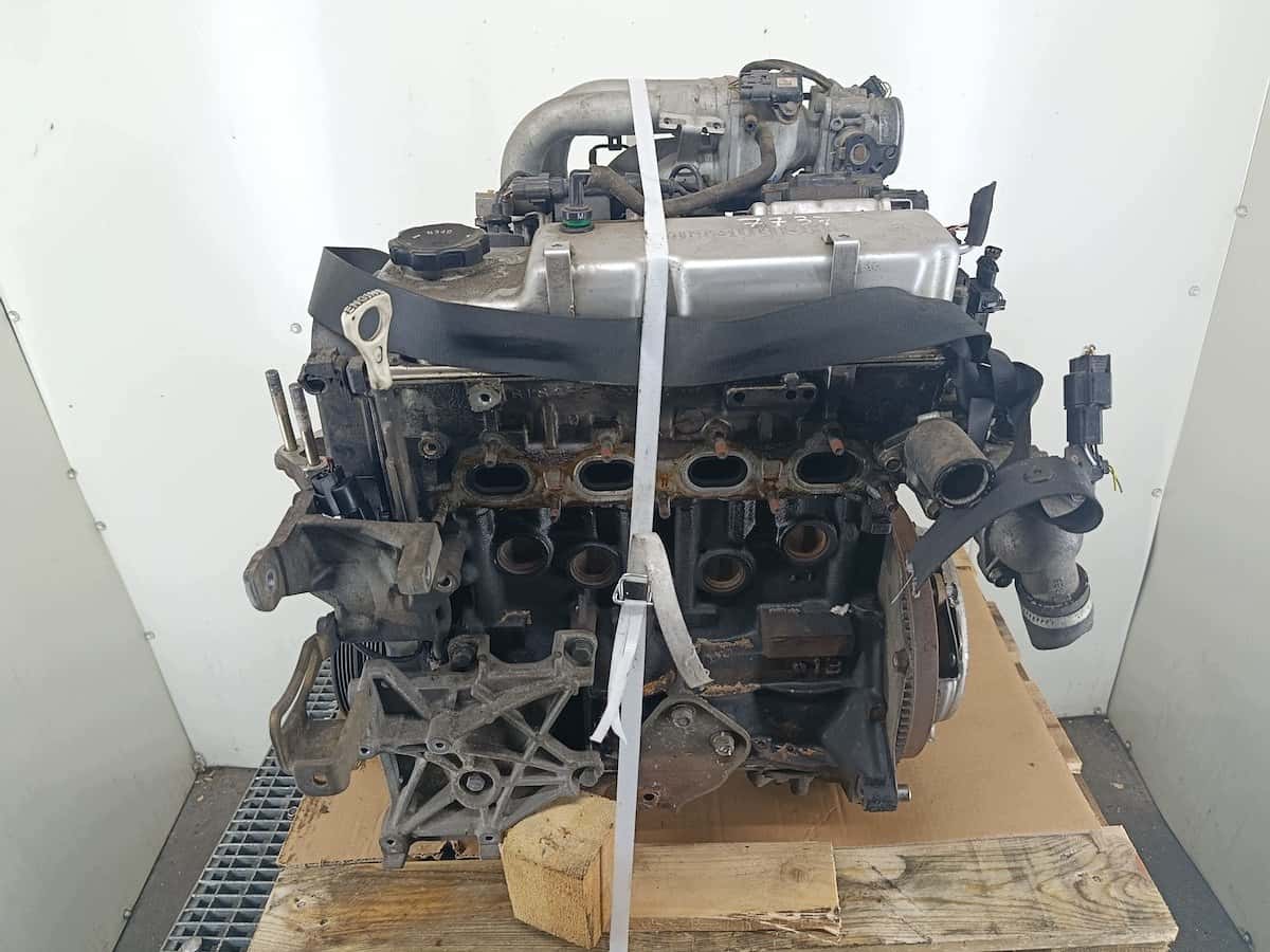 Moteur 4G13 (16V) vue 10
