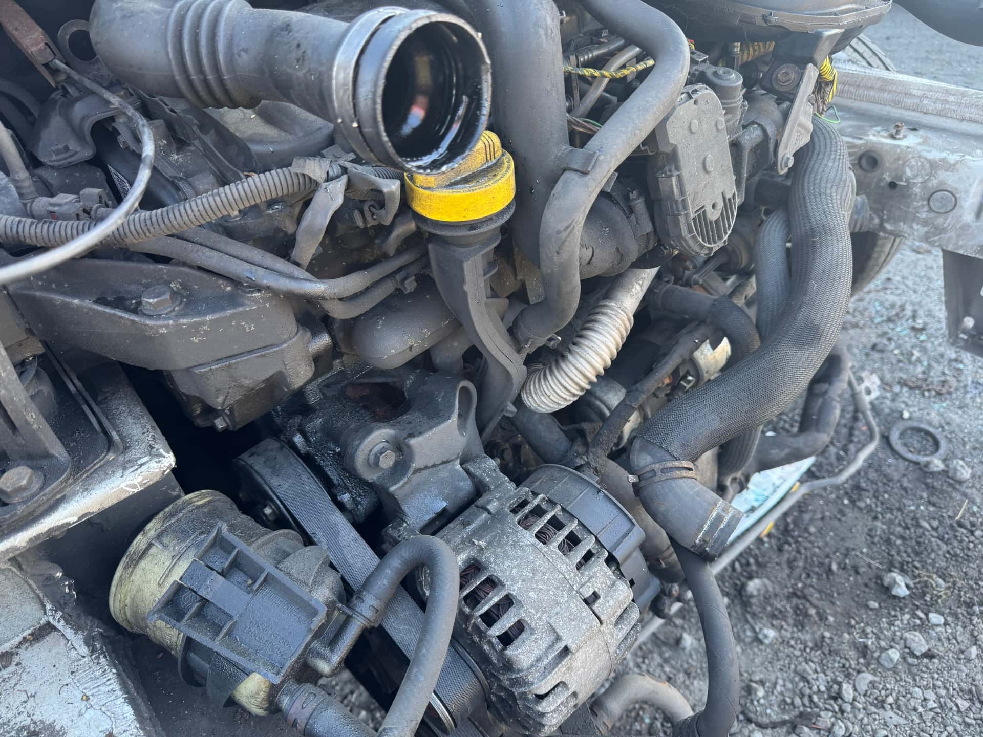 Moteur M9R 782 vue 3