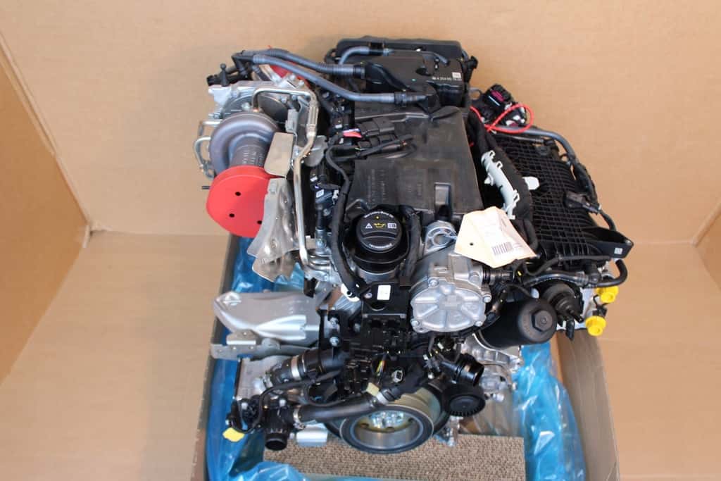 Moteur M 264.920 vue 2