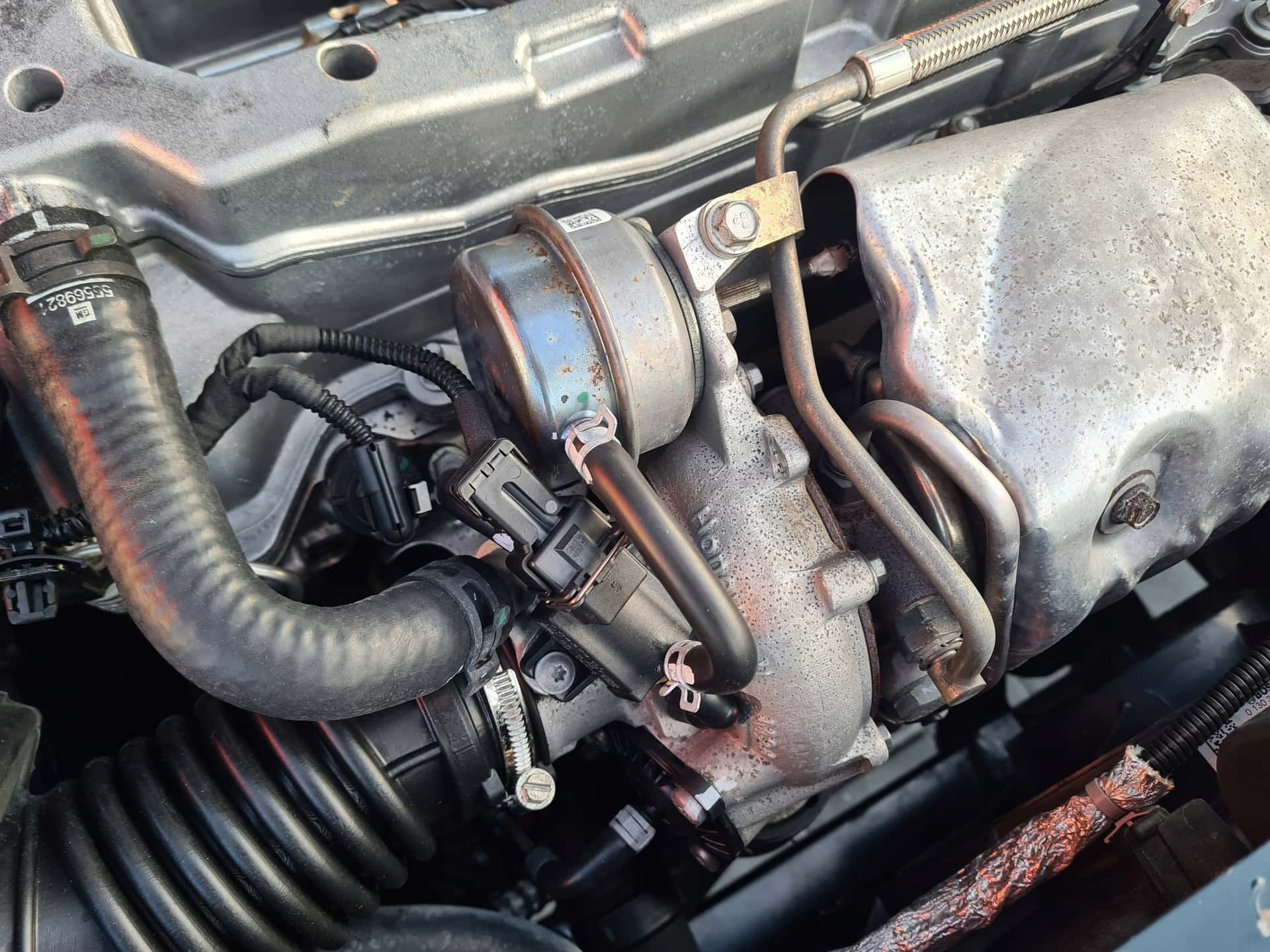 Moteur A 16 SHT vue 4