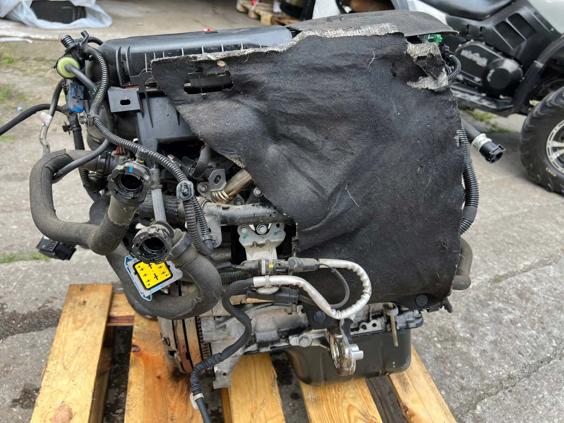 Moteur BHZ (DV6FC) vue 6