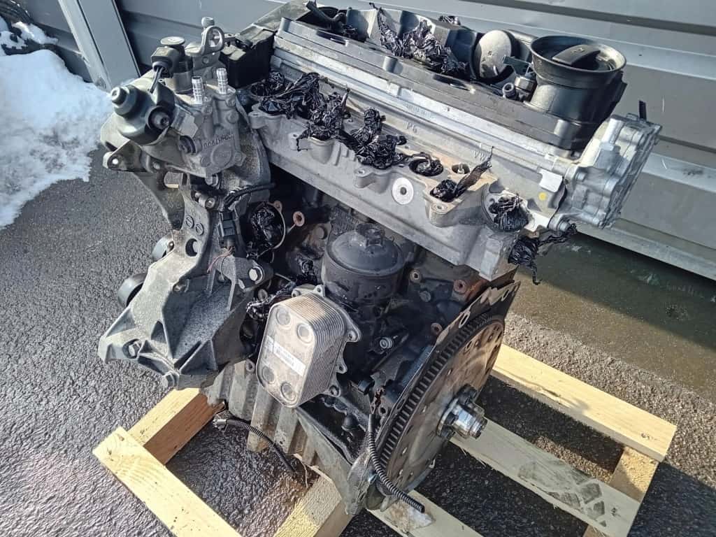 Moteur CJCB vue 3