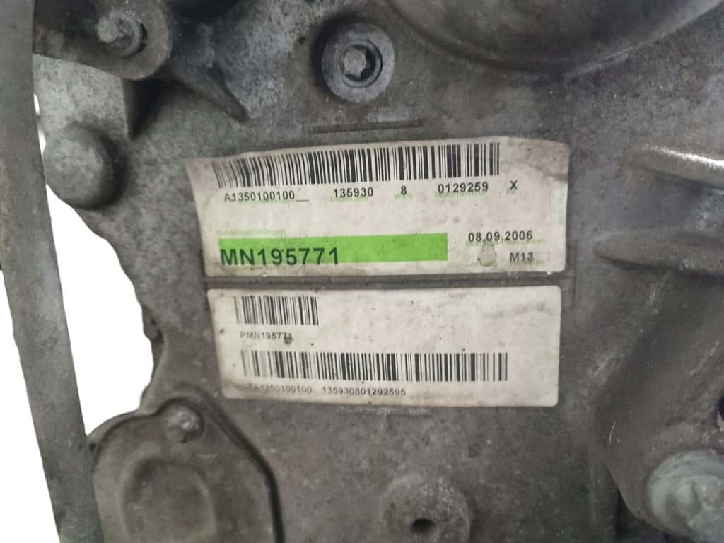 Moteur 4A90 vue 2