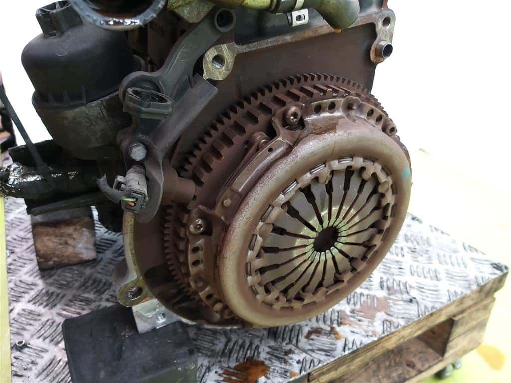 Moteur NFU (TU5JP4) vue 4