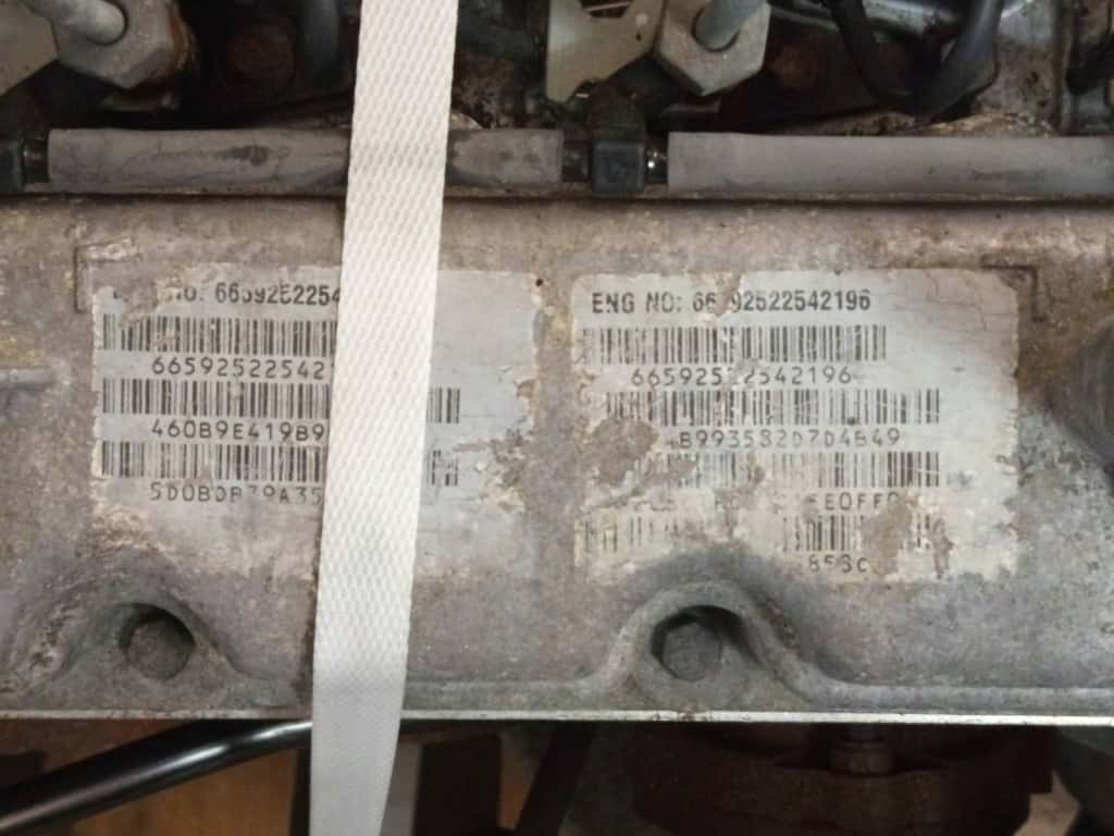 Moteur D27DT vue 4