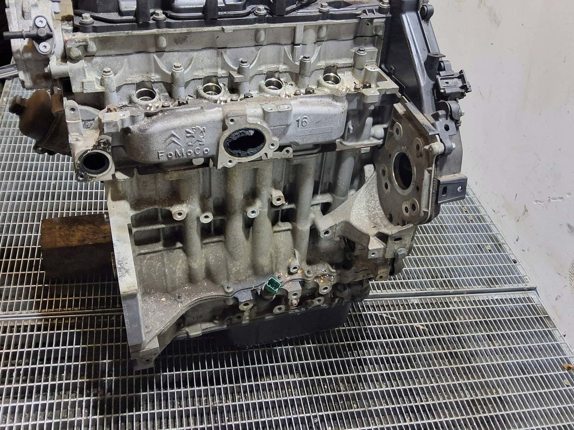 Moteur 9HF (DV6DTED) vue 7
