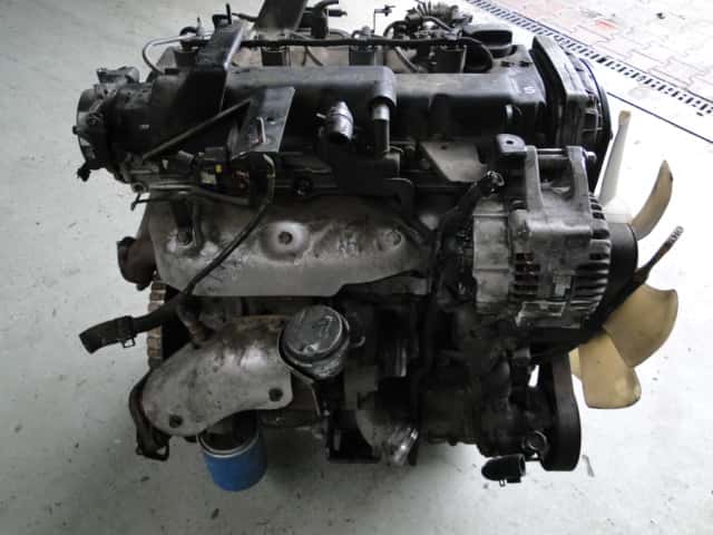 Moteur D4CB vue 4