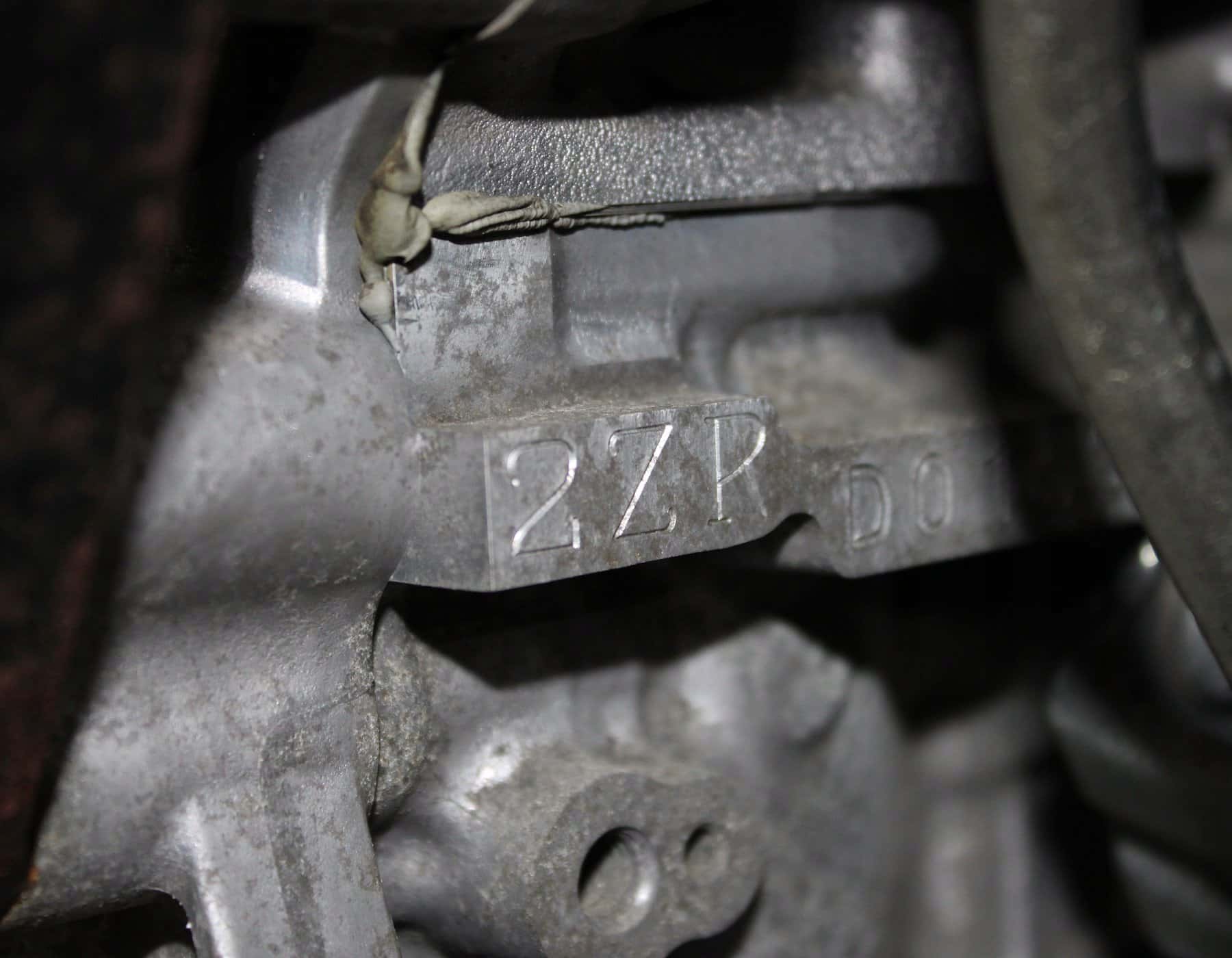 Moteur 2ZR-FXE vue 7