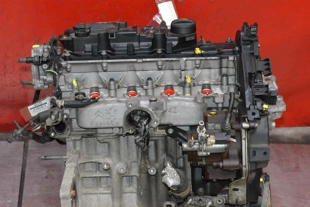 Moteur 9HC (DV6C) vue 2