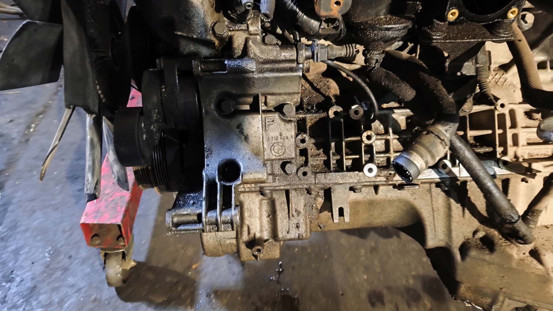 Moteur M54 B22 (226S1) vue 4