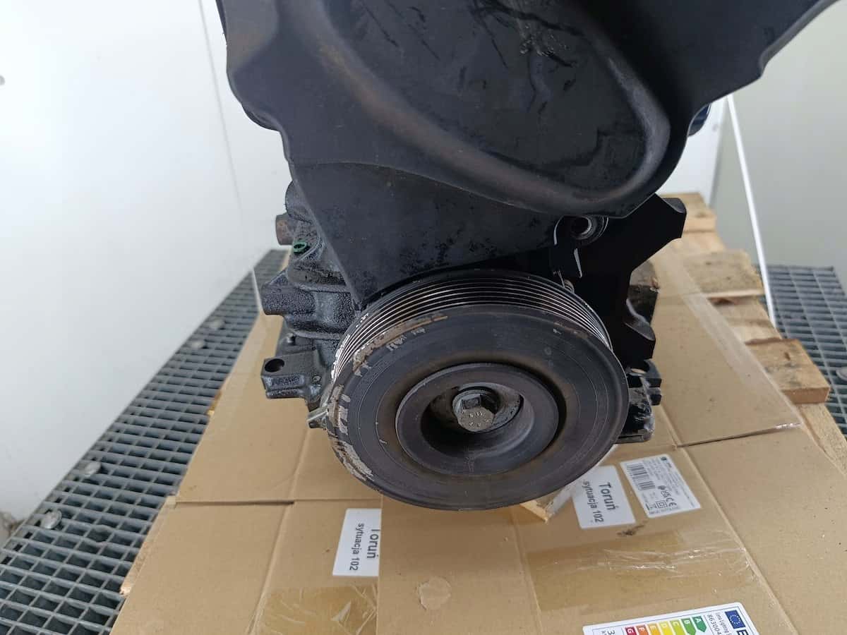 Moteur F9Q 800 vue 4