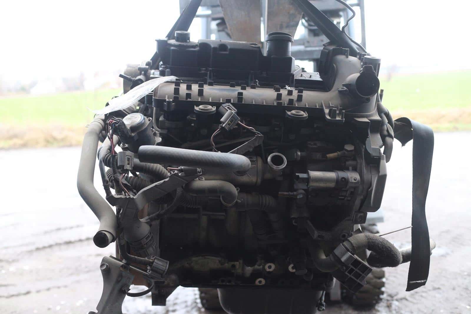 Moteur Y404 vue 2