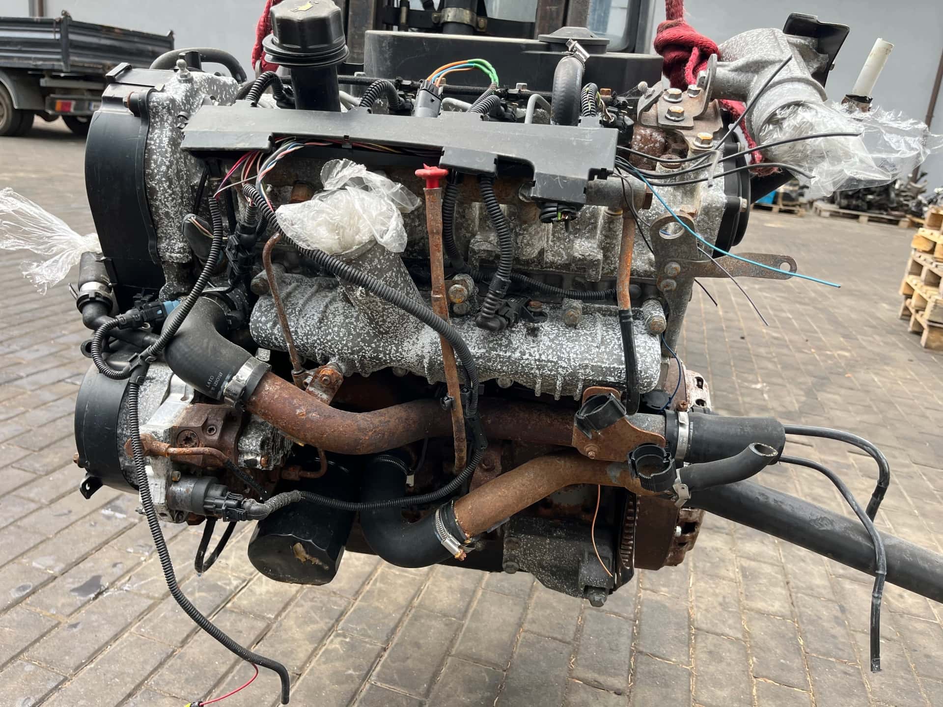 Moteur F1AE0481C vue 3