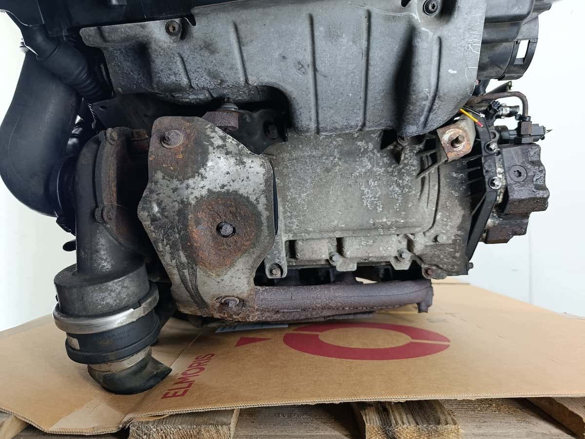 Moteur OM 640.940 vue 2