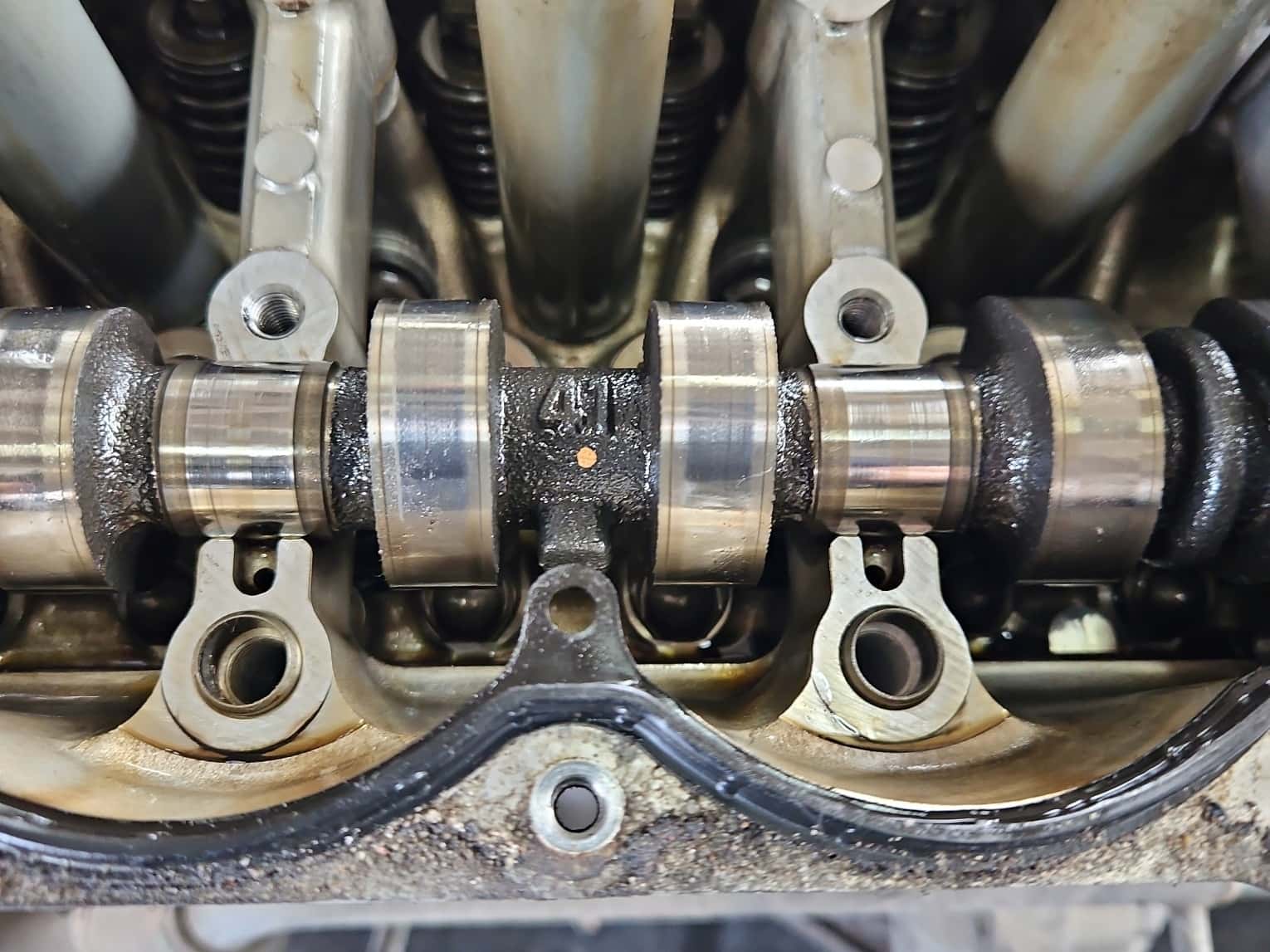 Moteur 1NR-FE vue 2