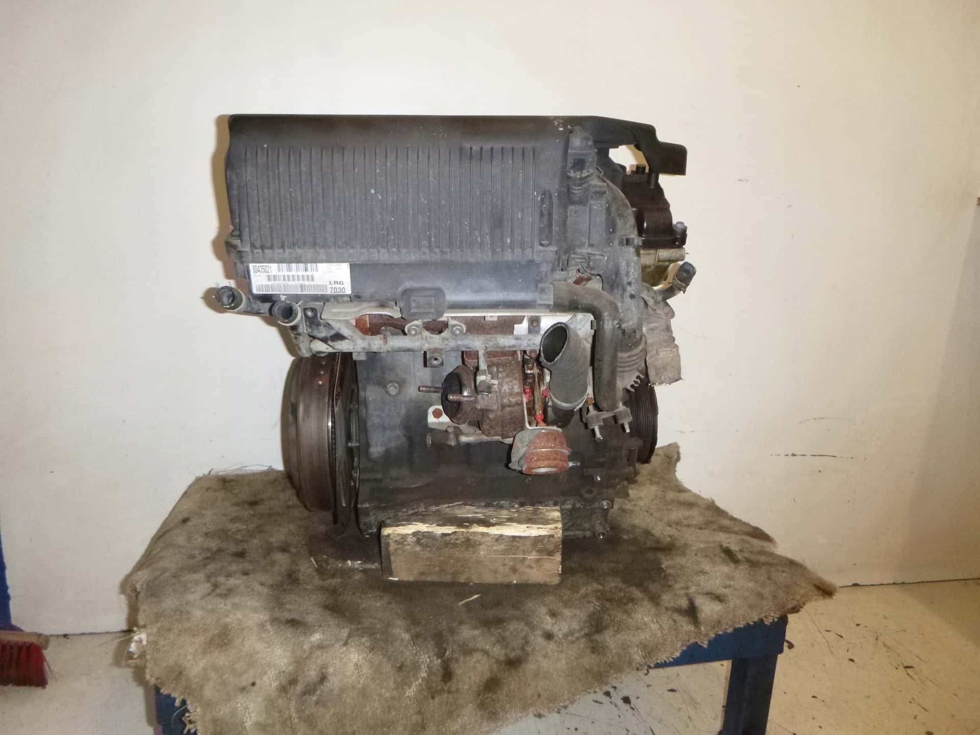Moteur 204D3(M47D20) vue 2