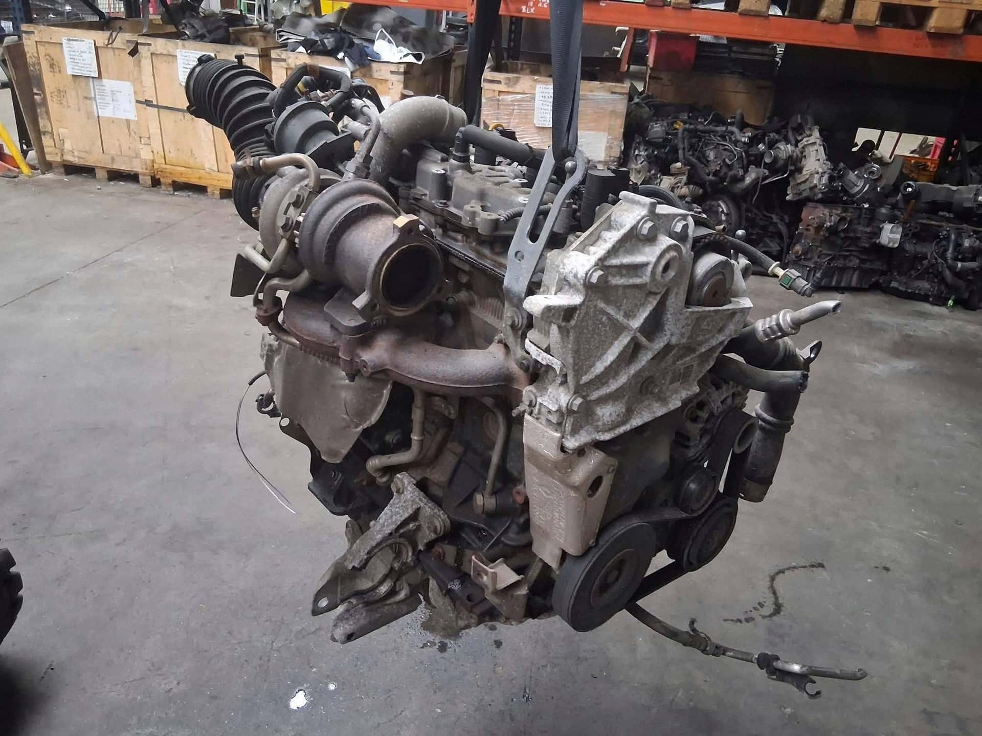 Moteur F4R 870 vue 6