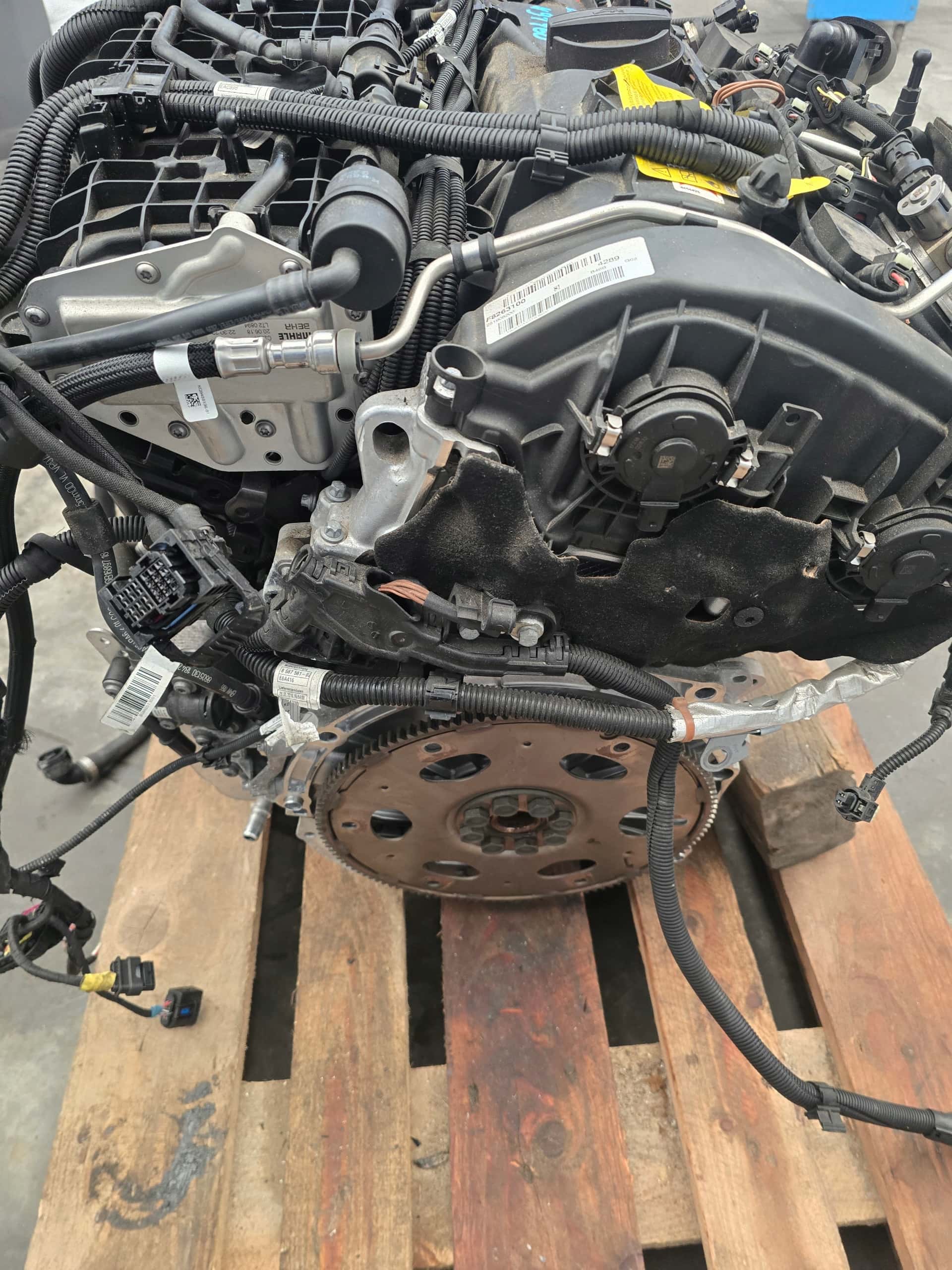 Moteur B46 B20 B vue 4