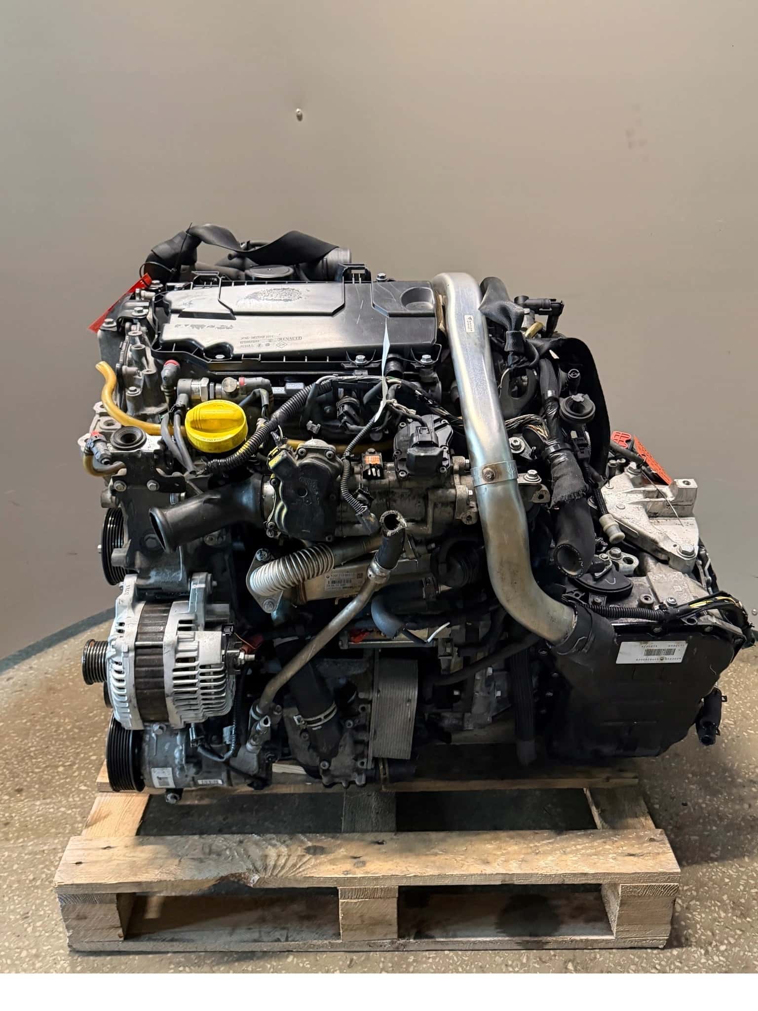 Moteur M9R 615 vue 4