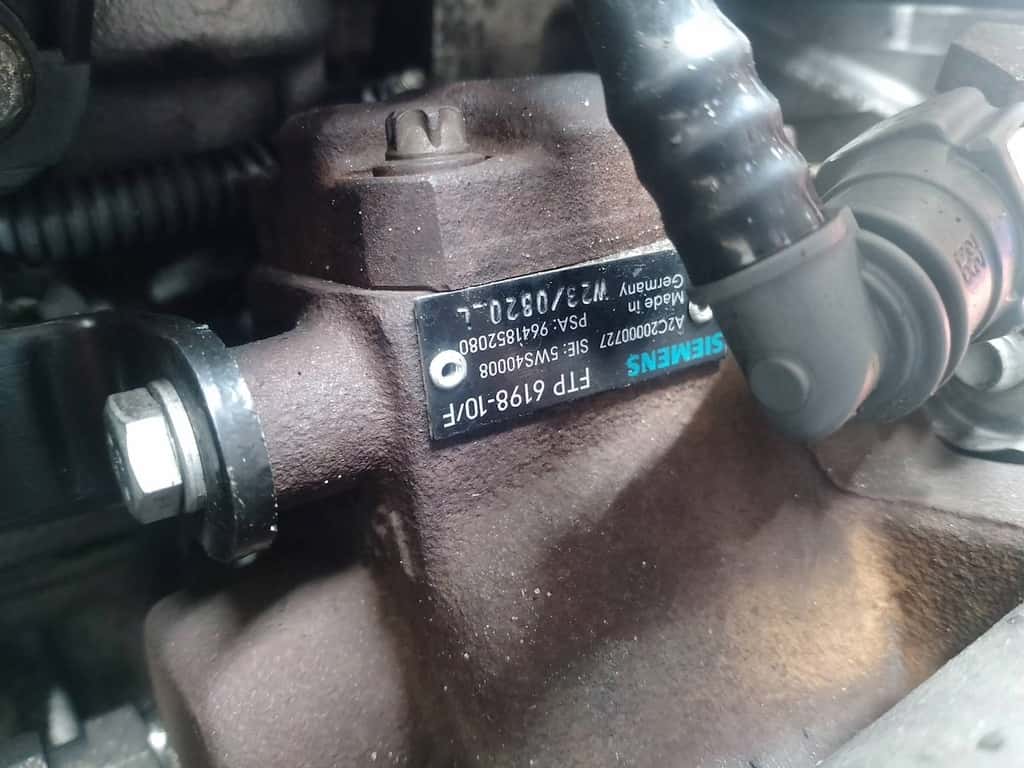 Moteur F6JA vue 3