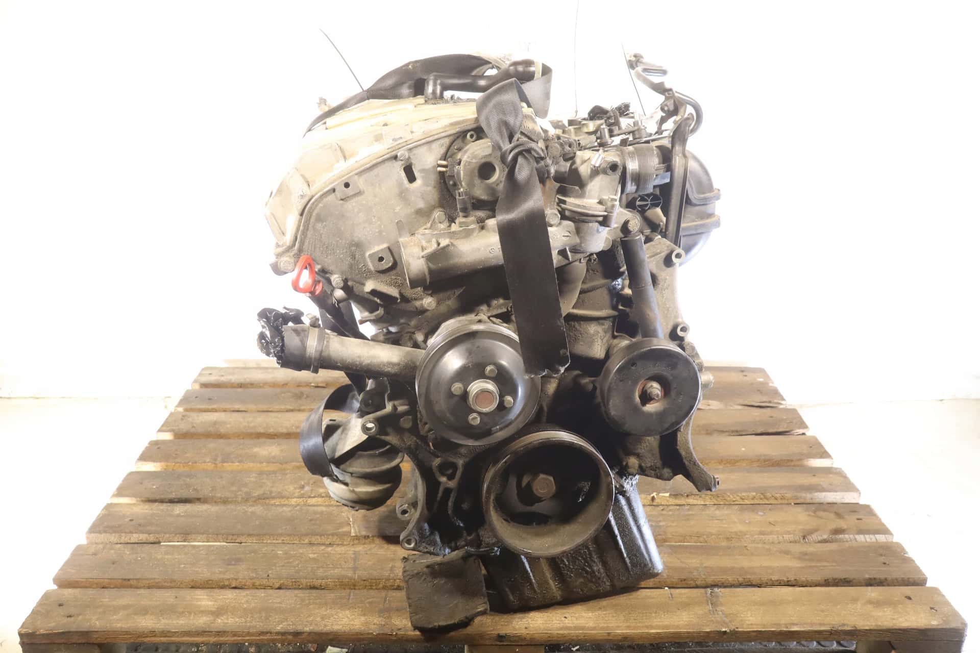 Moteur M 111.946 vue 3