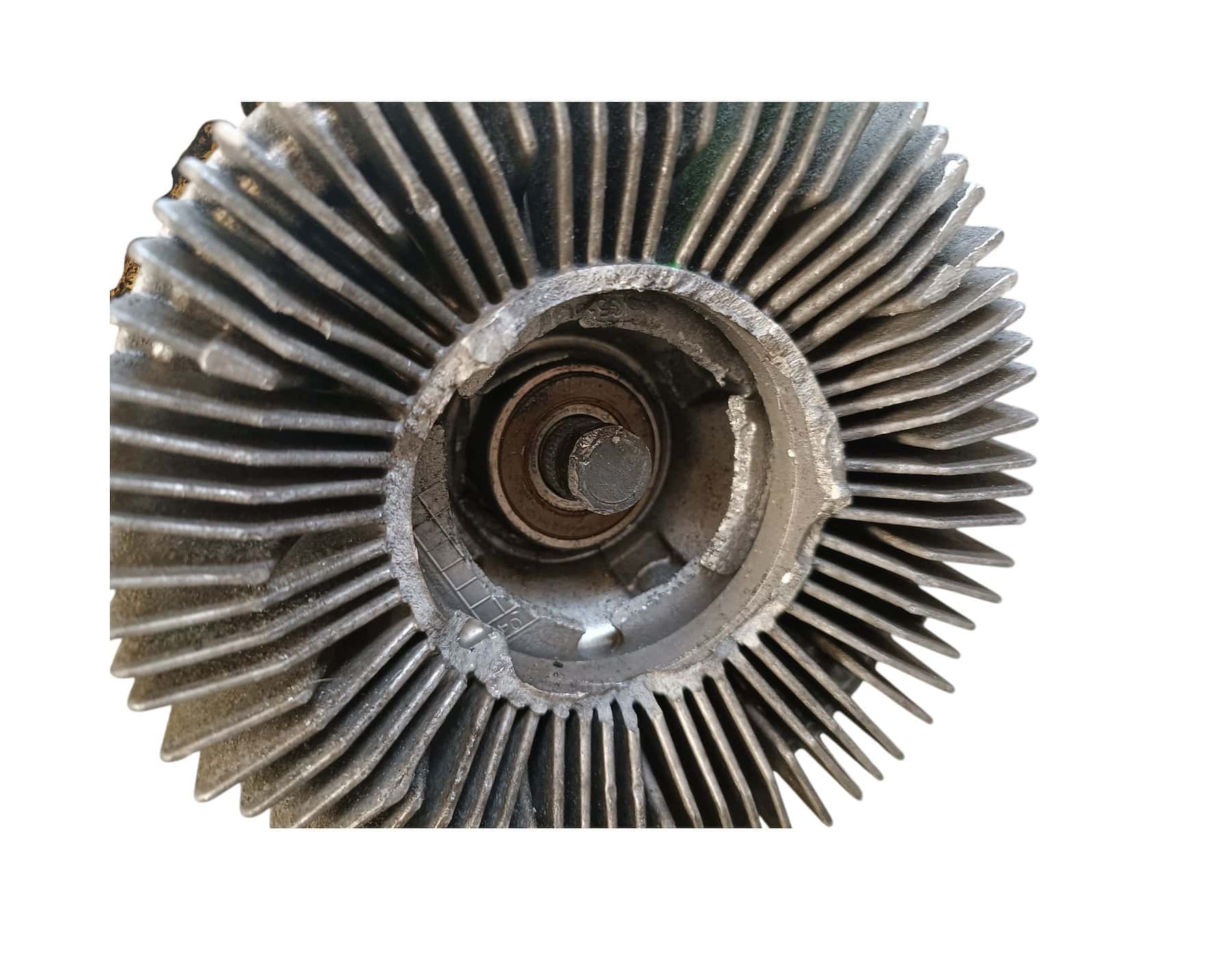 Moteur LQ4(364CUV8) vue 4