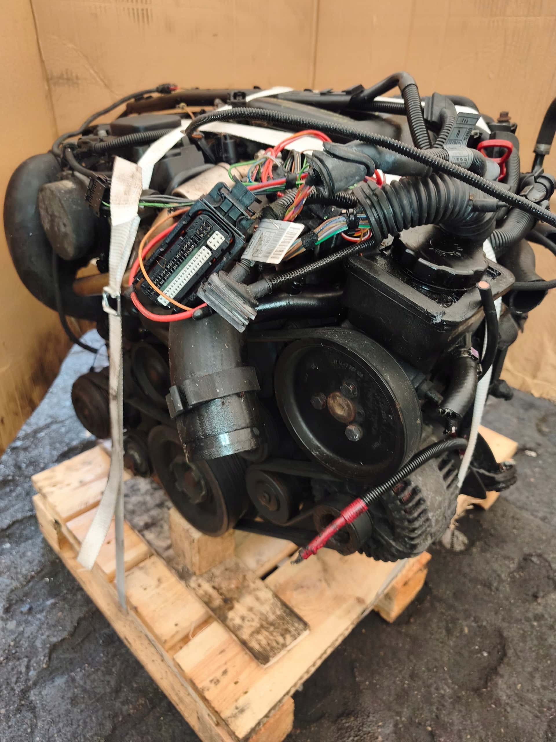 Moteur M47 D20 (204D4) vue 12