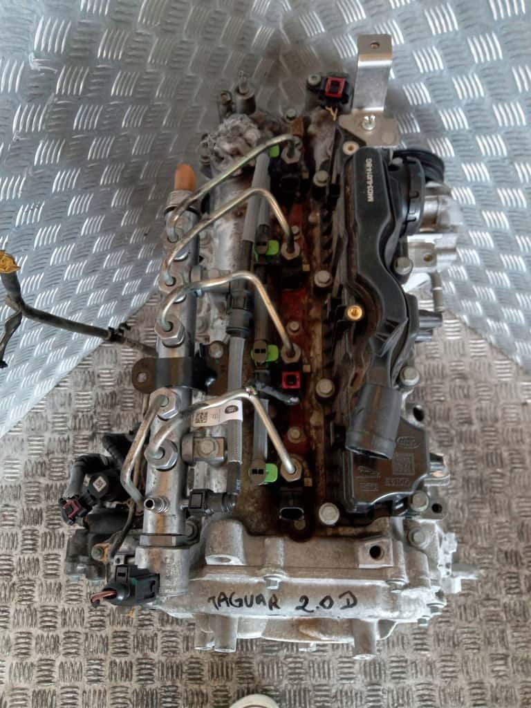 Moteur 204DTY(AJ21D4) vue 3